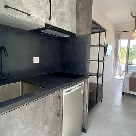 Ninfas Del Mar * Áyios Nikítas